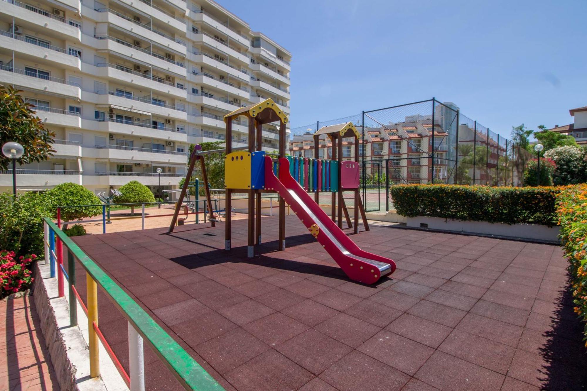Carihuela Palace 418 By Ivi Real Estate Torremolinos Ngoại thất bức ảnh