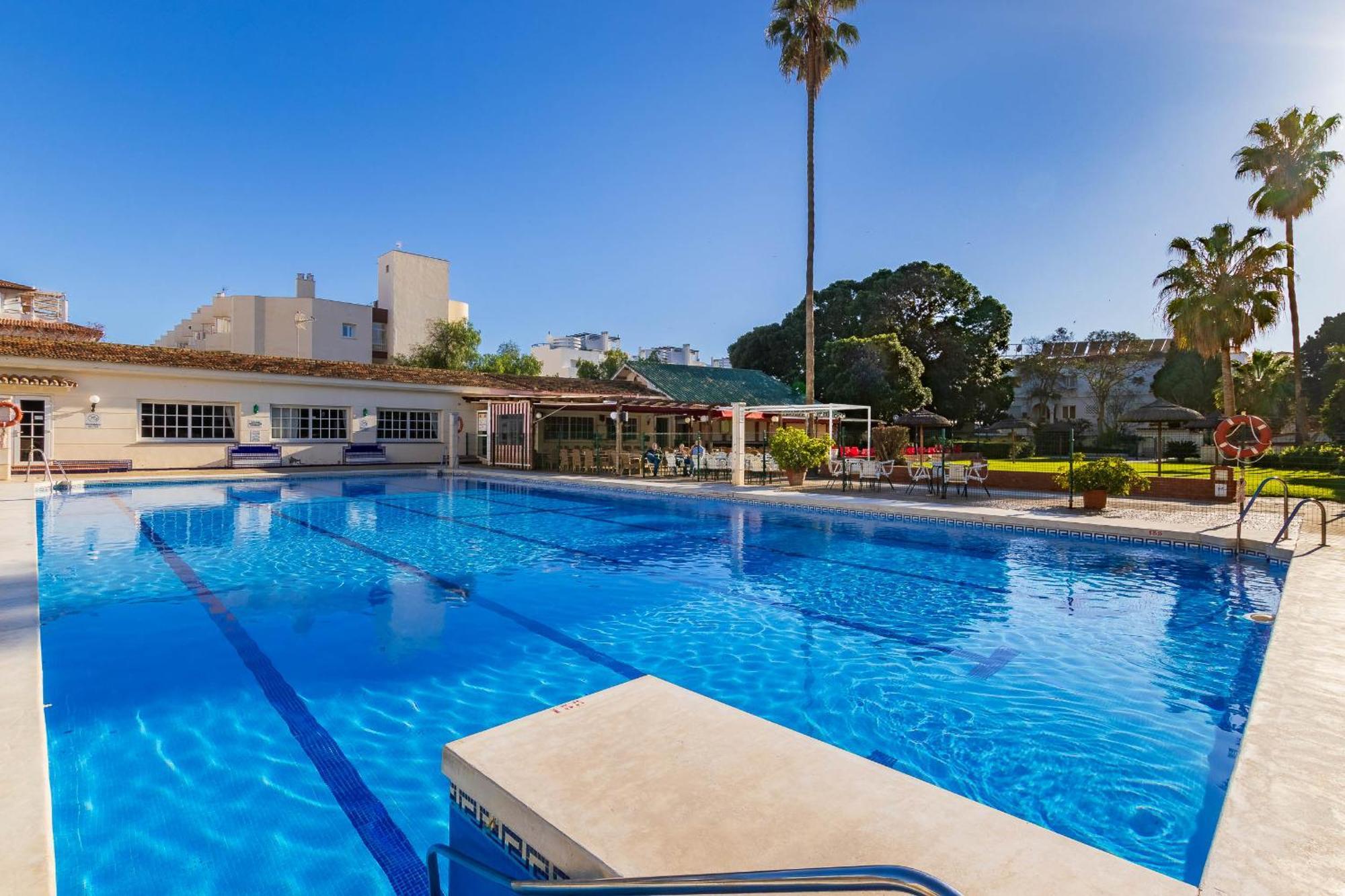 Carihuela Palace 418 By Ivi Real Estate Torremolinos Ngoại thất bức ảnh